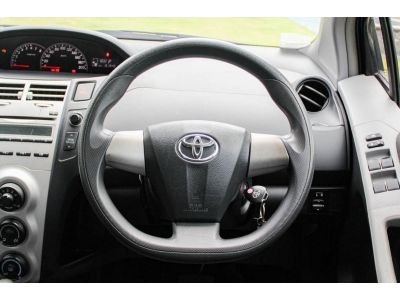 Toyota Yaris 1.5E เกียร์ออโต้ ปี2012 สีดำ รูปที่ 8